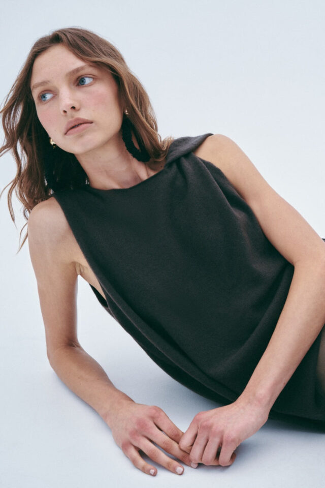 Cashmere Gentle Knit- Liquorice