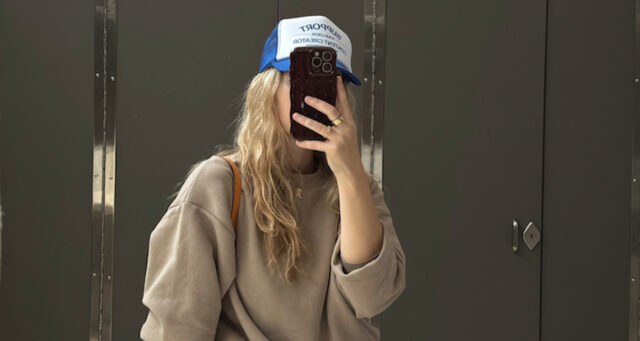 A flight attendant’s skincare routine for long-haul flights, approved by dermatologists